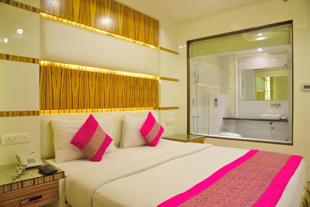 Aman Continental - 2Mins From Railway Station And 5 Mins From Metro Hotel New Delhi Exterior photo
