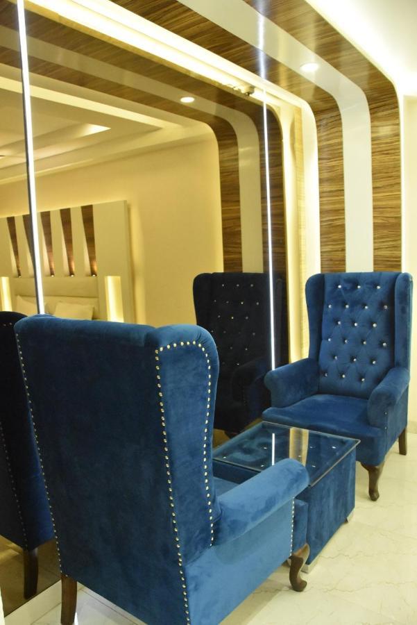 Aman Continental - 2Mins From Railway Station And 5 Mins From Metro Hotel New Delhi Exterior photo