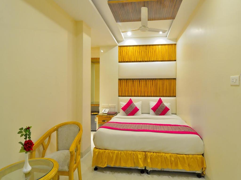 Aman Continental - 2Mins From Railway Station And 5 Mins From Metro Hotel New Delhi Exterior photo